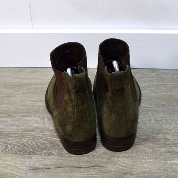 Born Casco Chelsea Olive Green Suede Pull on Boot Size 6 - Picture 4 of 11
